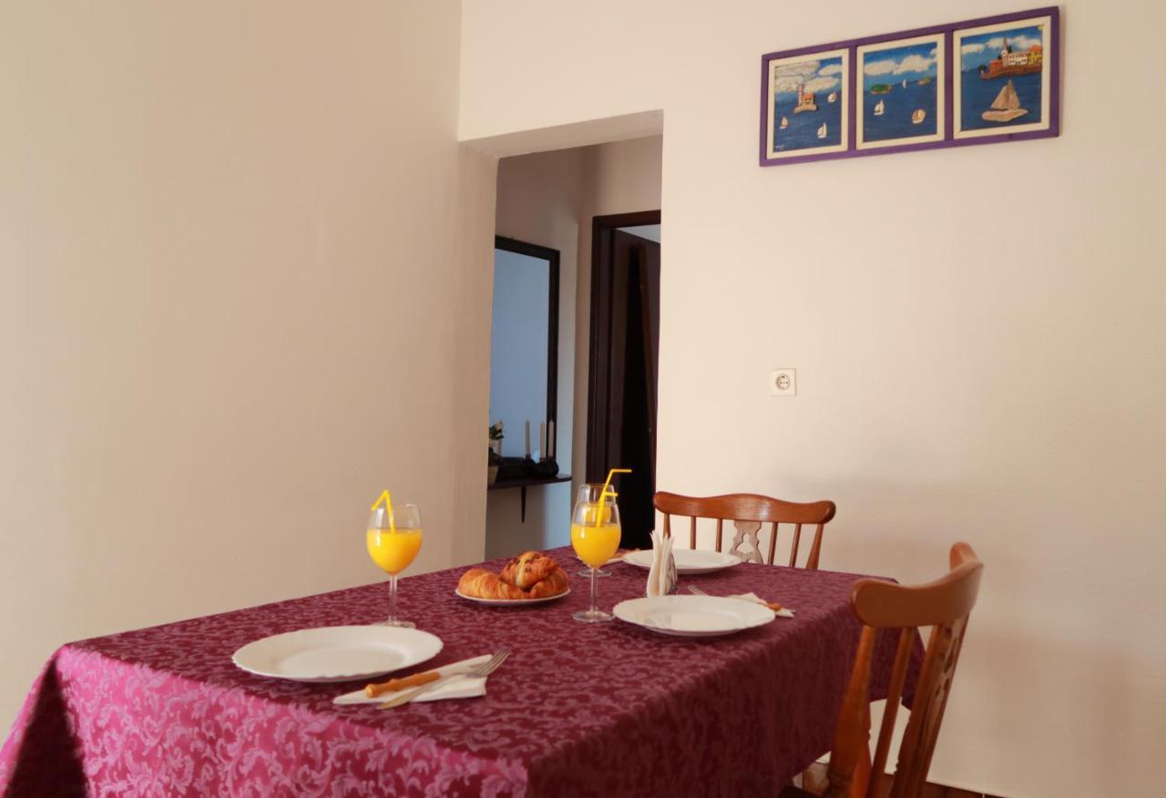 Apartments Ivanka Trogir Exterior foto