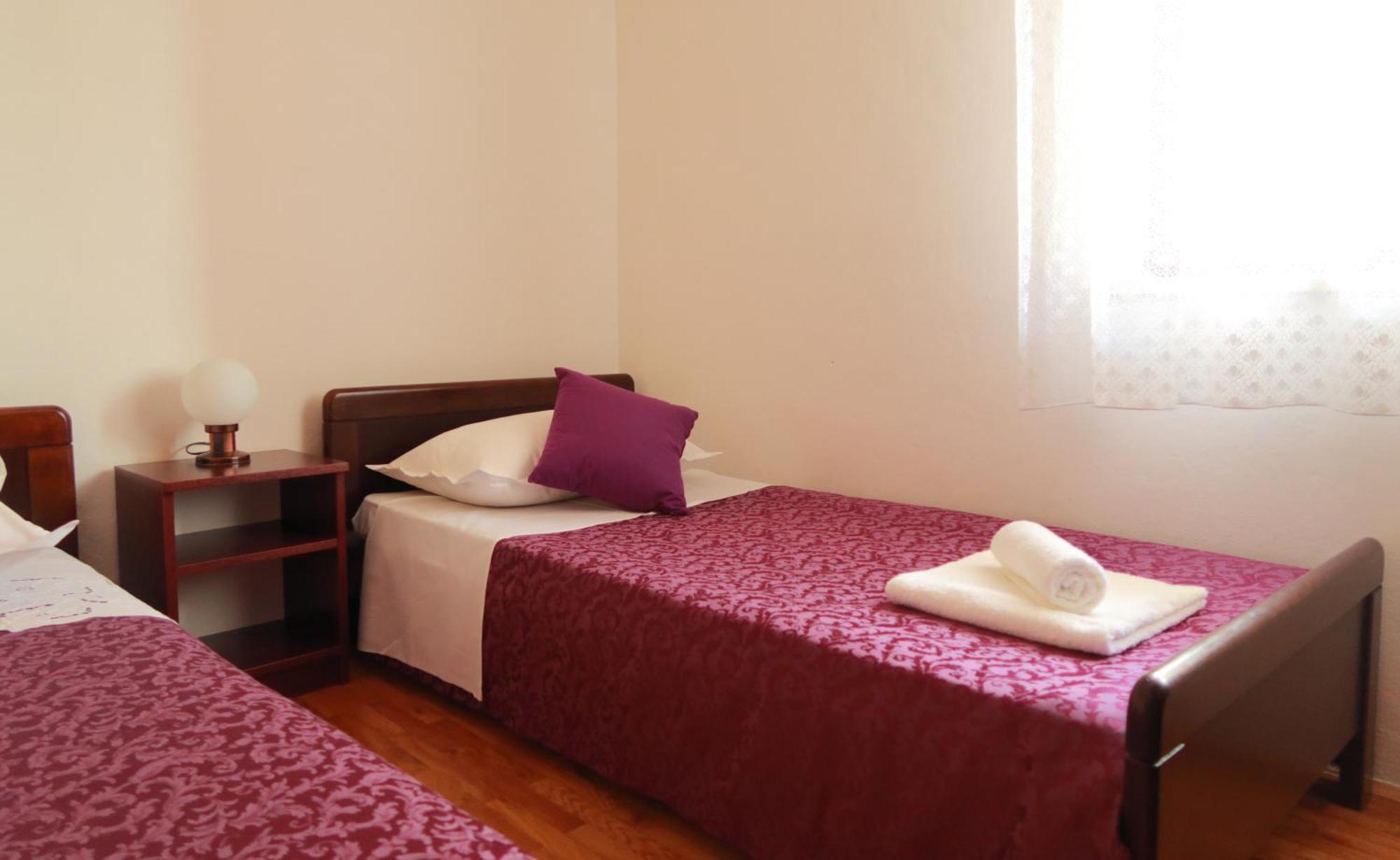 Apartments Ivanka Trogir Exterior foto
